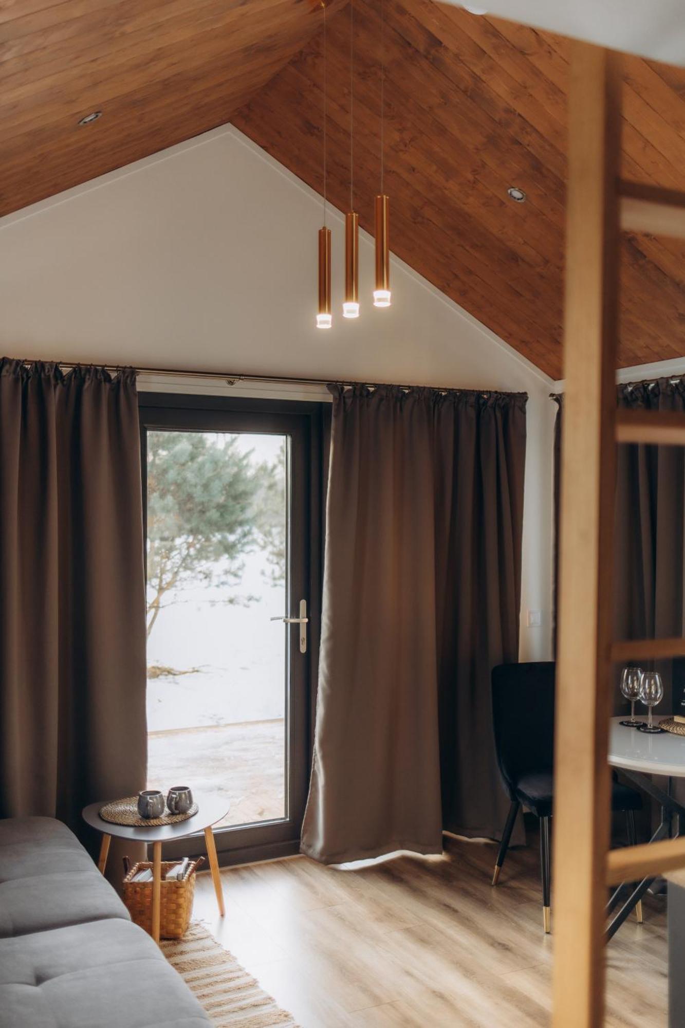 Atputas Komplekss Pazust Priedes - Sunset House Bernāti Dış mekan fotoğraf