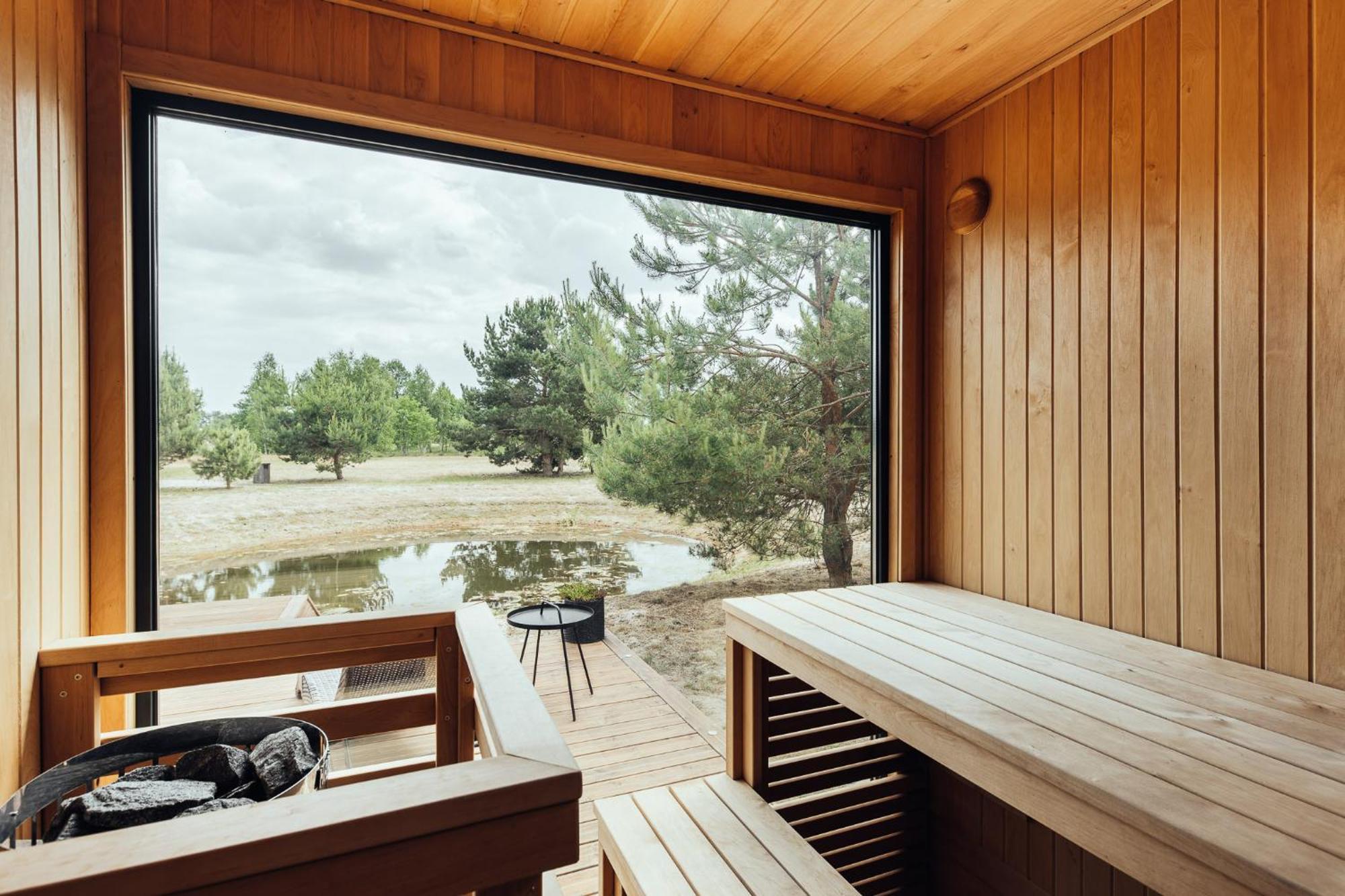 Atputas Komplekss Pazust Priedes - Sunset House Bernāti Dış mekan fotoğraf