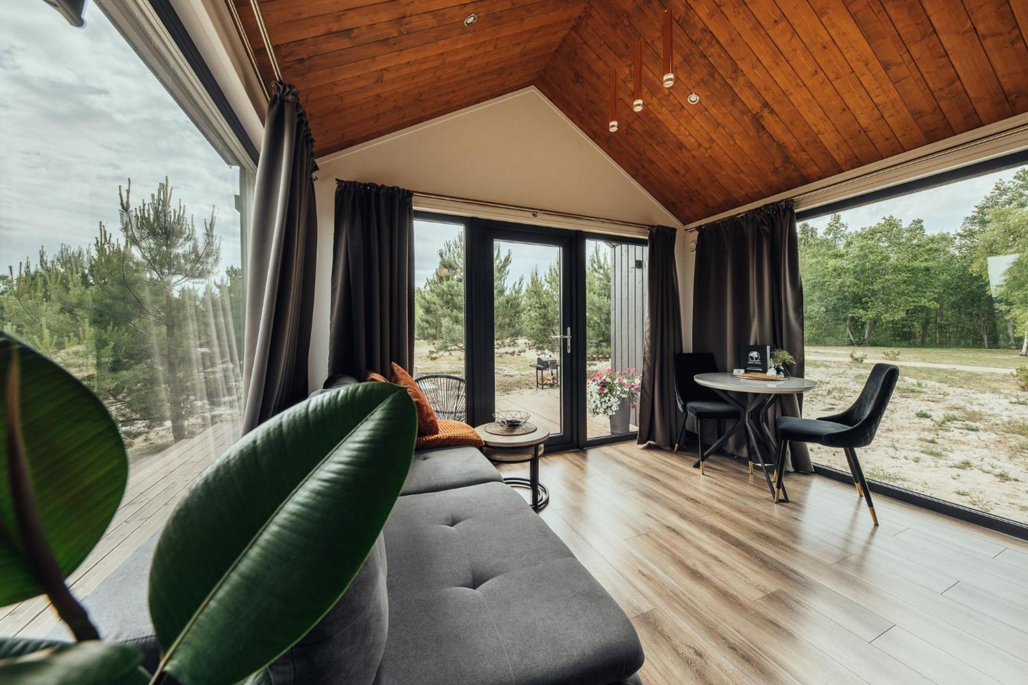 Atputas Komplekss Pazust Priedes - Sunset House Bernāti Dış mekan fotoğraf